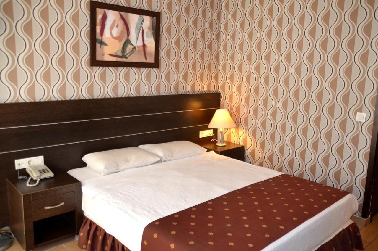 Boulevard Otel Alanya Exteriér fotografie